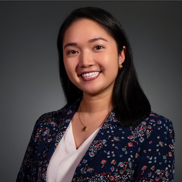 annie lee headshot
